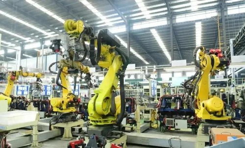 現(xiàn)在大量工廠用機器人工作,利潤增加了,但是造成大量工人失業(yè)了